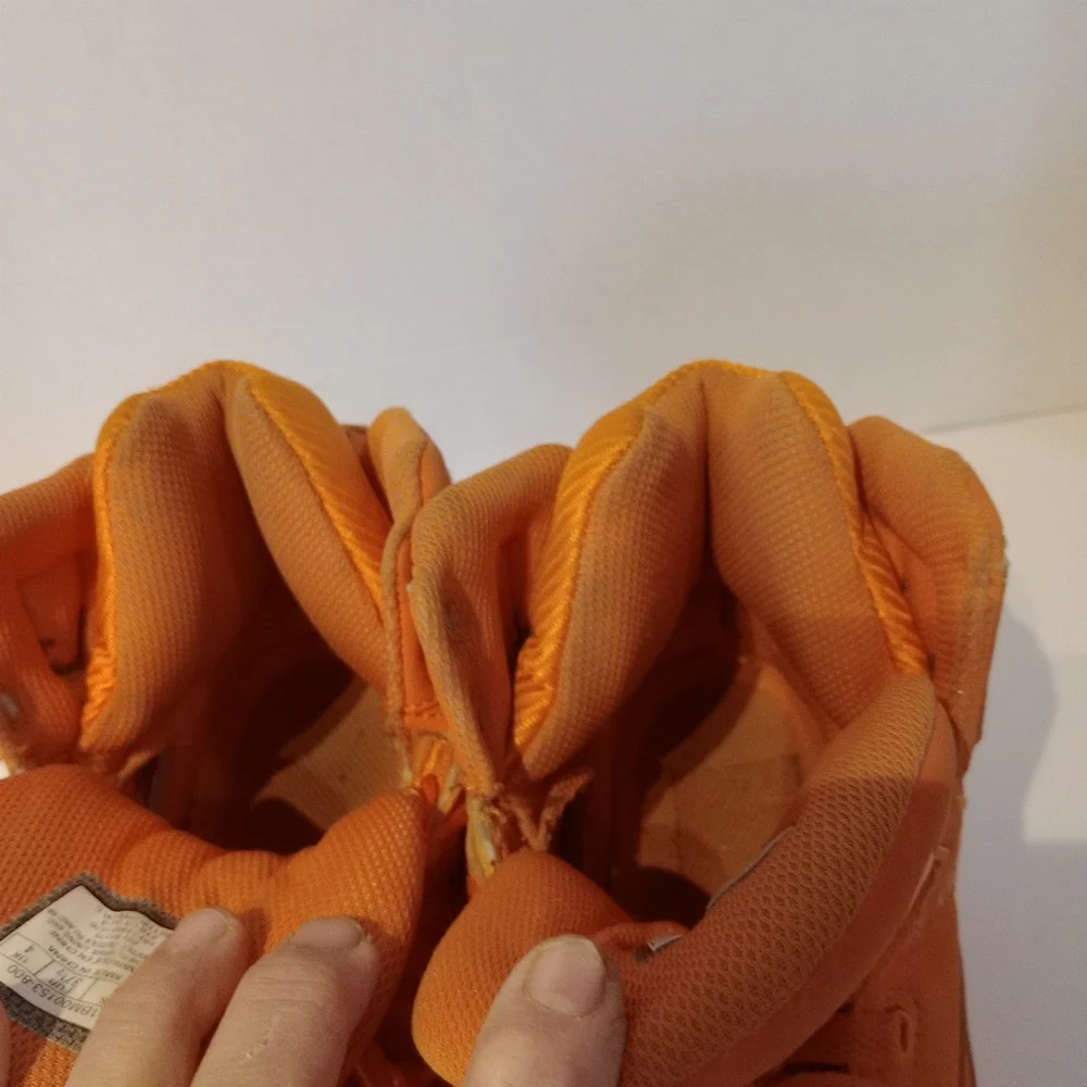 EWING 33‎ Orange High-Top Sneakers KIDS Sz.5
